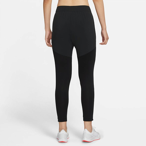 Nike wmns essential online