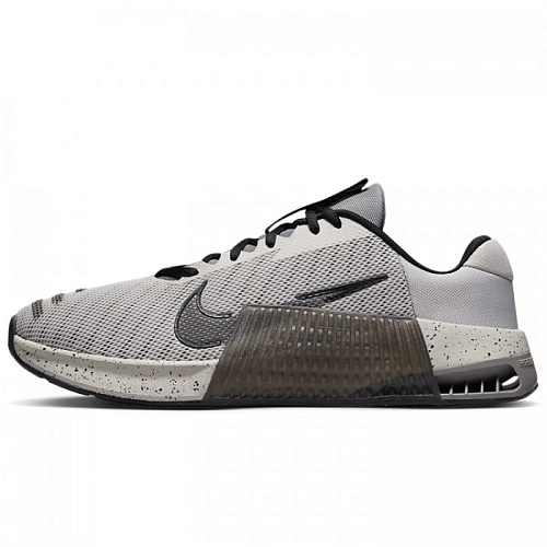 Nike metcon 4 men's black and white online