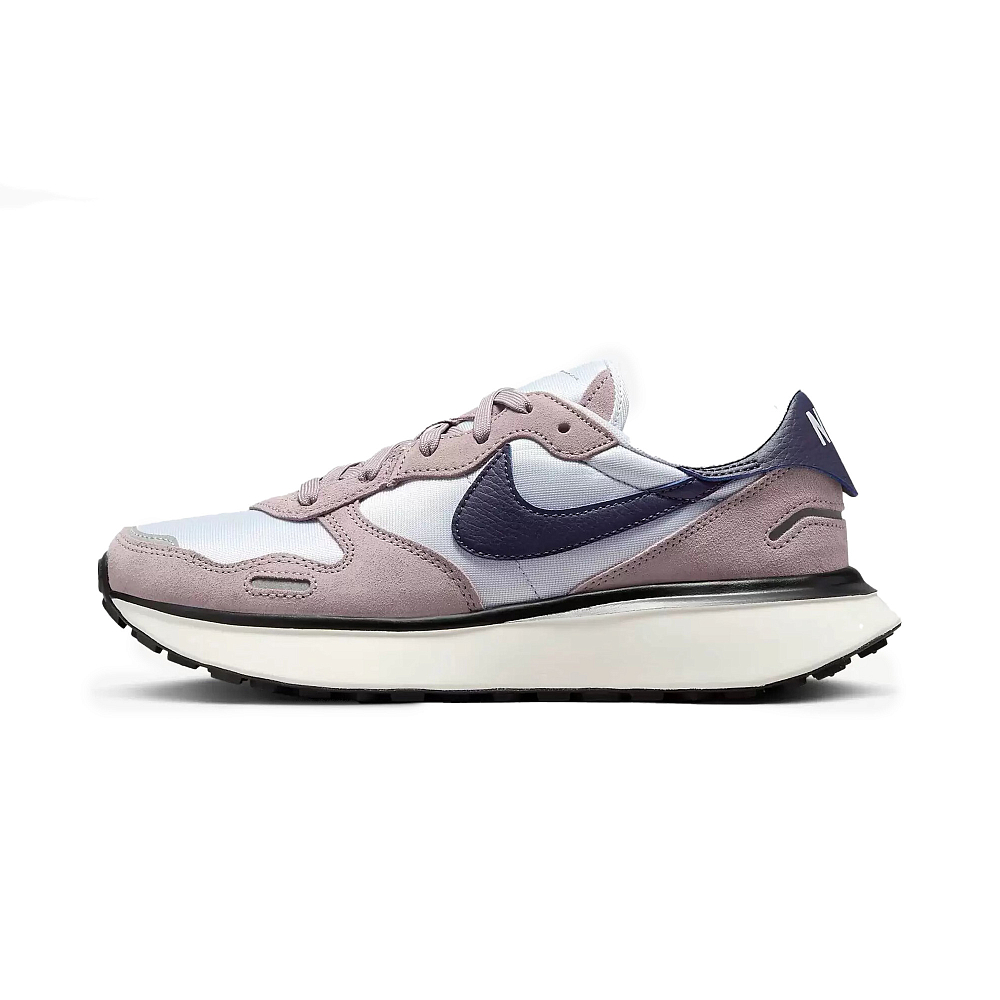 Женские кроссовки Nike