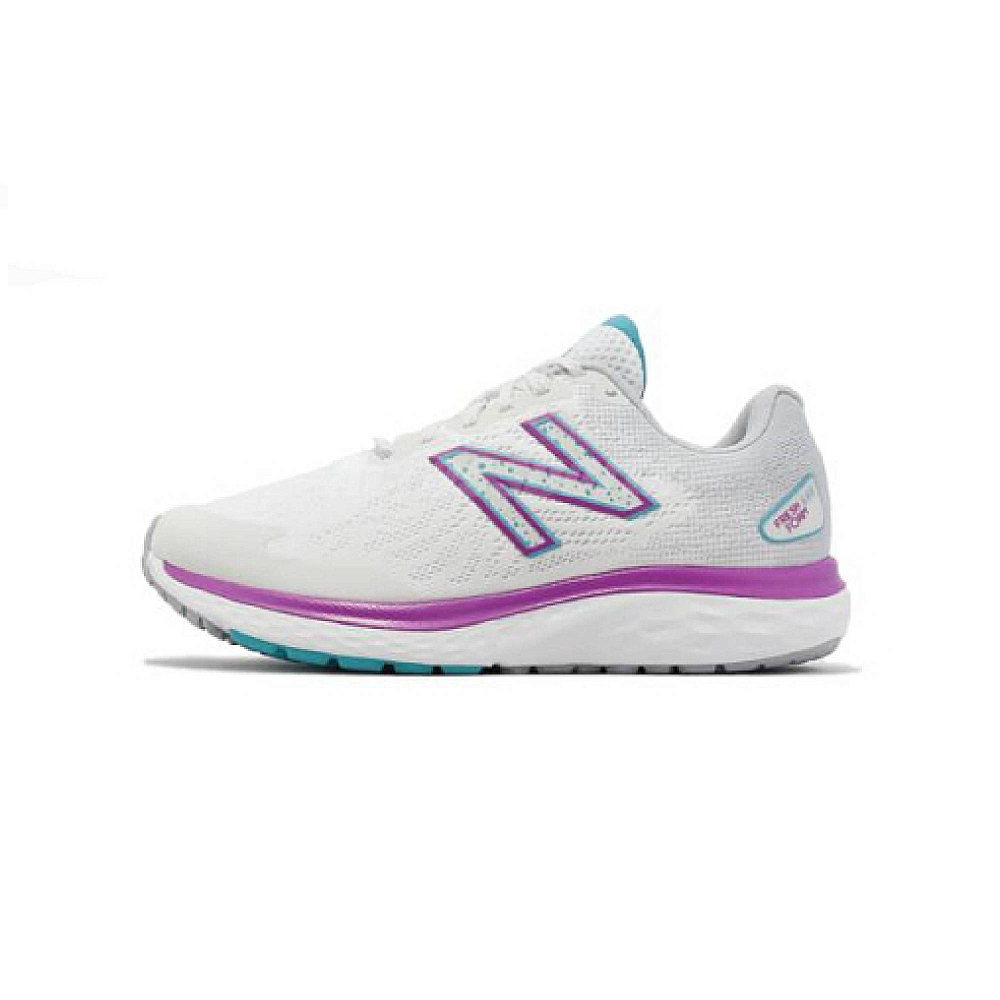 Женские кроссовки New Balance