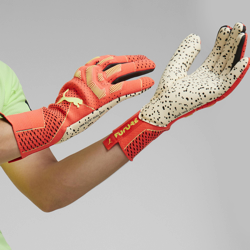 Инвентарь  Amazing Red Вратарские перчатки PUMA