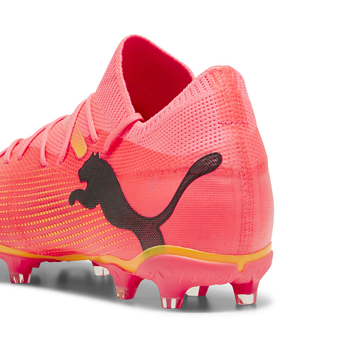 Мужские бутсы PUMA FUTURE 7 MATCH FG/AG цвет розовый в размере 44